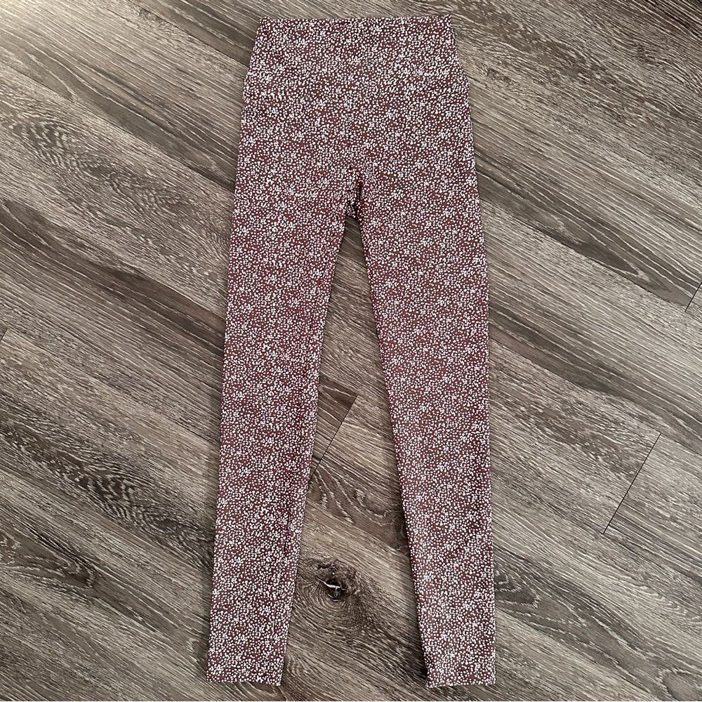 Skatie Speckled Dot Leggings